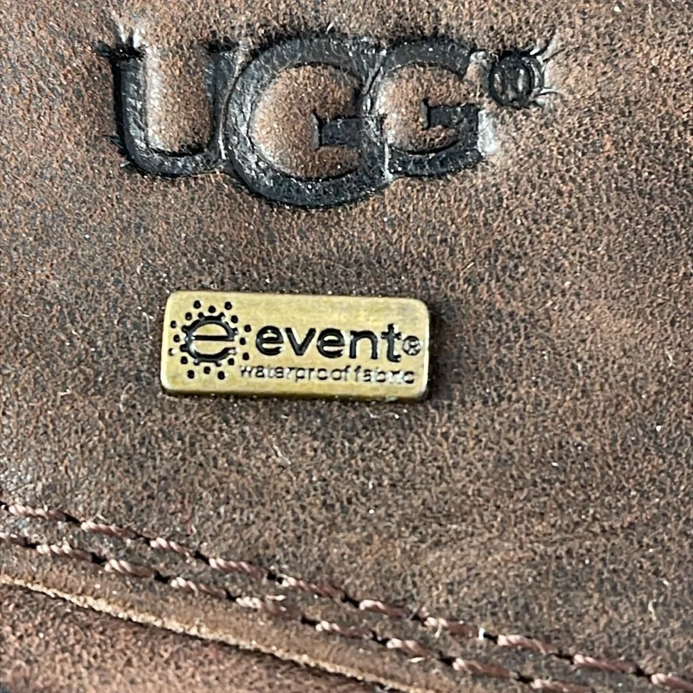 UGG Adirondack boots - Picture 12 of 13